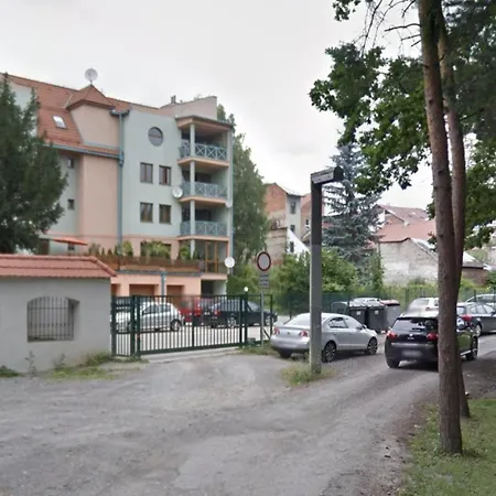 Moyzes Penzión pre hostí