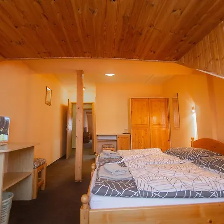 Guest house Moyzes *