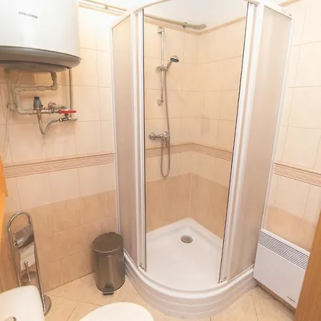 Moyzes Guest house *